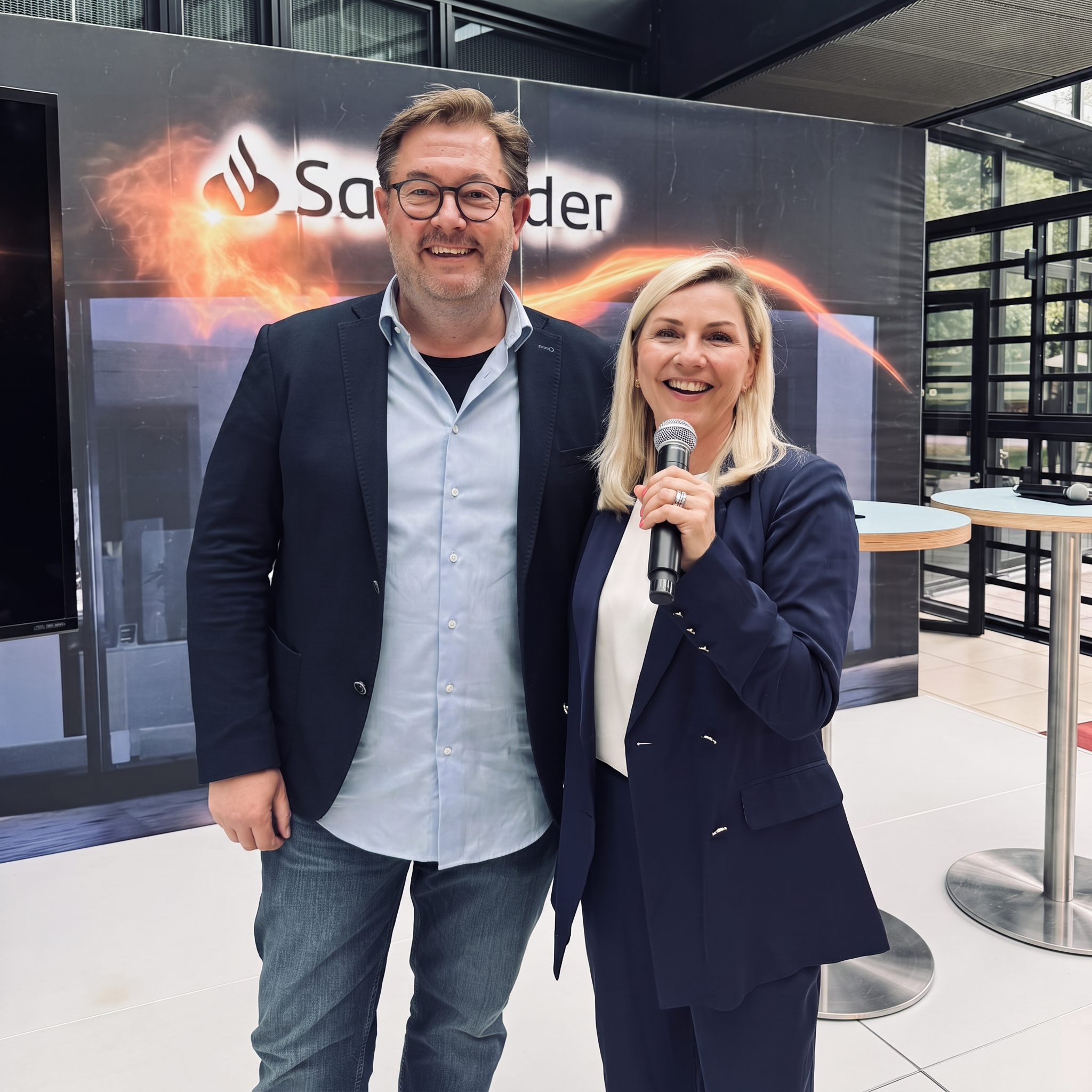 Alexander Bruns mit Aleks Bechtel bei der Santander Innovation Challenge